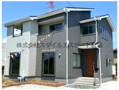 リーブルガーデンS第12富士見町時沢　４号棟の完成予想図|富士見町時沢に新築住宅５棟を建築中です。こちらの写真は施工例になりますので参考としてご覧ください。お客様のご都合に合わせて同仕様の物件もご見学頂けます♪
お気軽にお問合せ下さい。