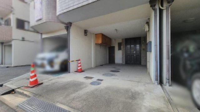 深田町　中古一戸建ての駐車場|■物件内覧・資金計画相談・住宅ローン相談、リフォーム相談、お問合せ受付中■
※当日・翌日のご内覧、ご相談はお電話でのお問合せがスムーズです！