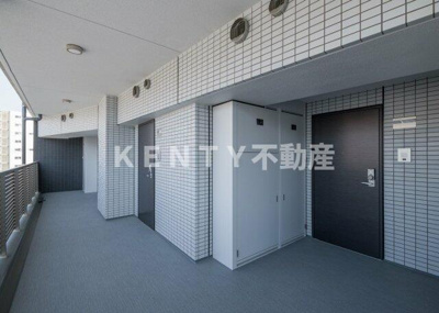 【ロビー】 | ガーラ・ステーション大森海岸 | 落ち着いたロビーです