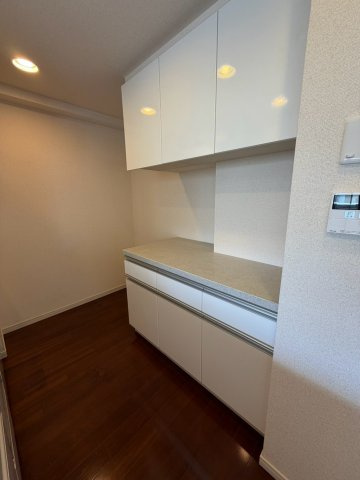 aLATO白壁東の内装