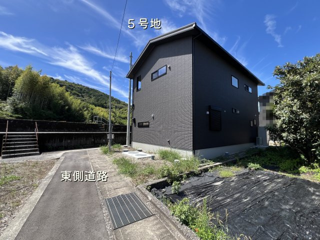 【前面道路含む現地写真】 | 高知市介良乙/5区画