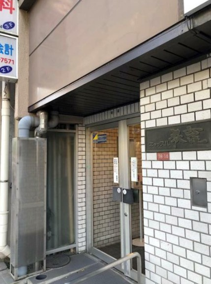 キャッスル荻窪のエントランス