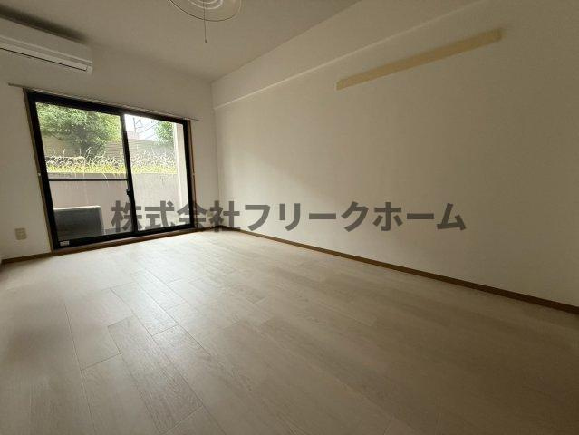 武蔵野市関前５丁目の賃貸マンションの居間・リビング