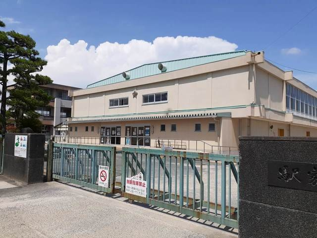 グランドゥールタクミＡの周辺|駅家小学校まで290m