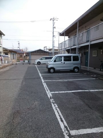 シティハイツ池の浦の駐車場