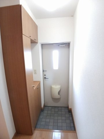 グランドールＢの玄関