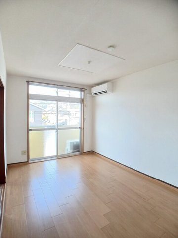 エルディムはせの内装