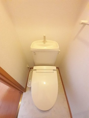 ル　コルヌイエＡのトイレ