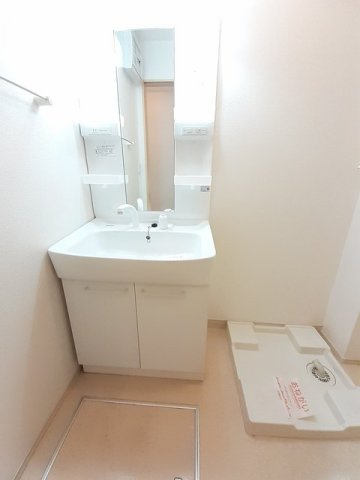 ヴァンヴェールＡの洗面所