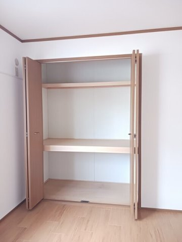 サンロード福山Ｂの収納