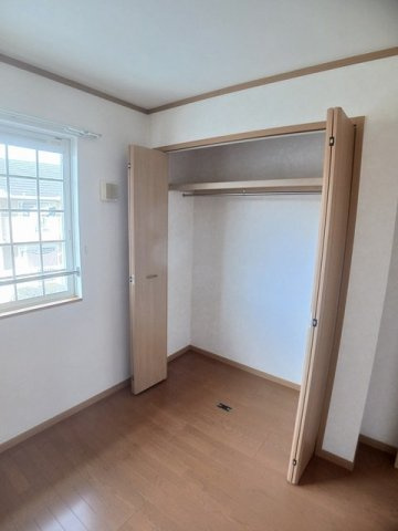 サンリット　パレスＡの収納