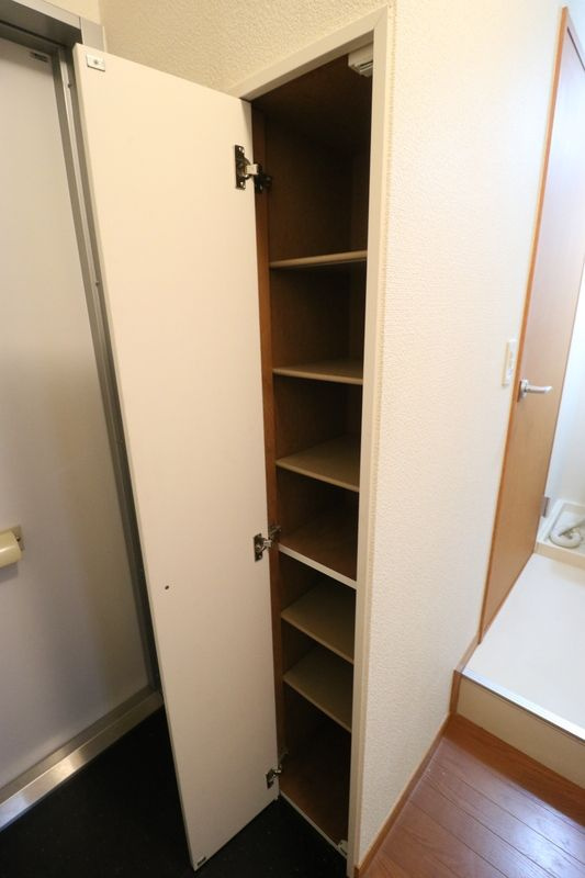 アルバトラモント早良の収納