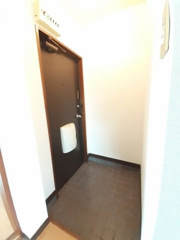 シティハイツ山田Ａの玄関