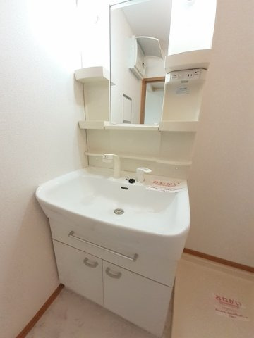 プレジールＢの洗面所
