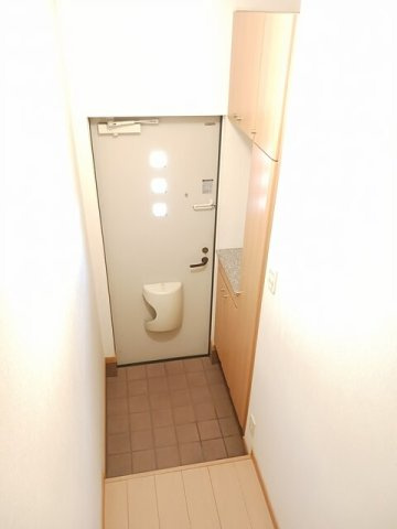 ラ　フォンテーヌＡの玄関