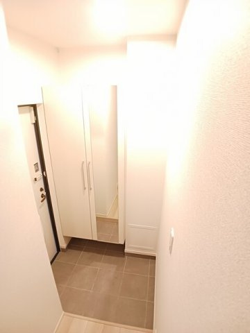 グリーン　オレンジ　Ｃの玄関