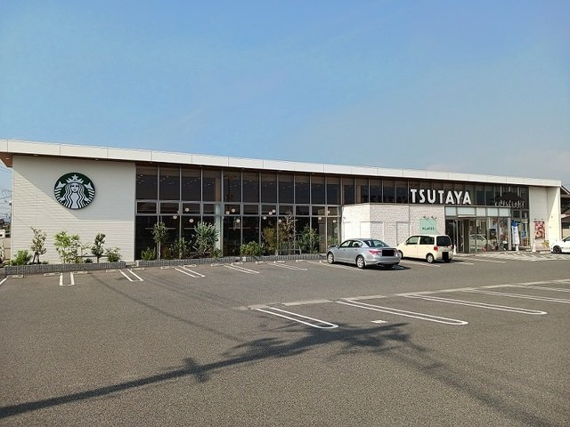 フローレンスⅡＡの周辺|ツタヤ新涯店まで550m