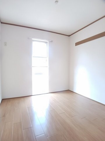 クレストール来山Ｂの内装