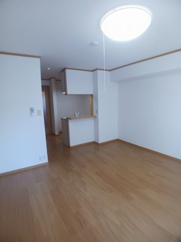 カレント沖野上の内装
