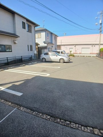 サンテールの駐車場