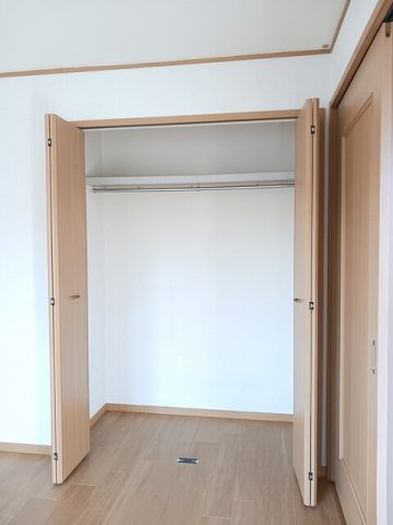 ラルジュグリーンＤの収納
