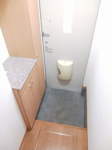ネオハイムＤの玄関