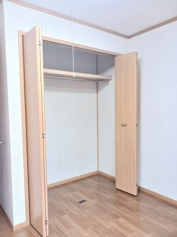 ネオハイムＤの収納
