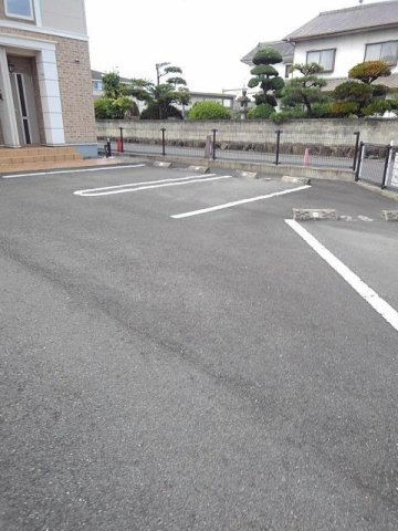 ピュアストリーム　Ｃの駐車場