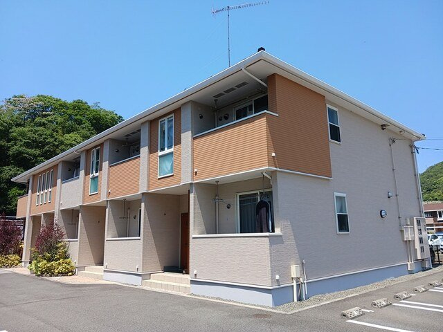 フェリーチェ