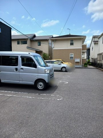 セブン　フォレストの駐車場
