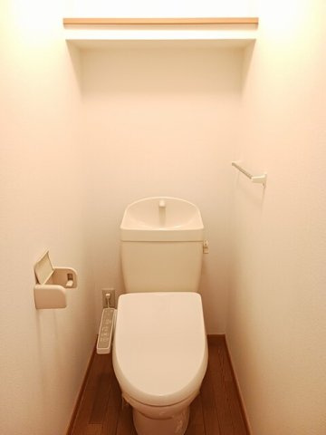 エクレール沖野上のトイレ