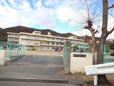ル・レーヴの周辺|福山市立春日小学校まで750m