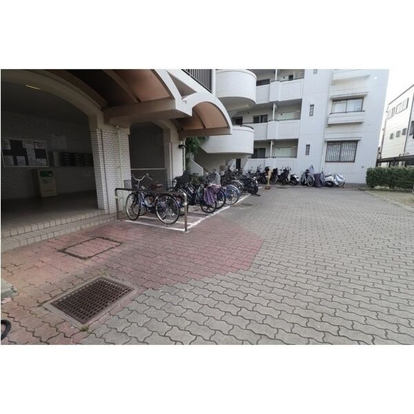 エステート南平野　瓜破小学校区のその他共用部分|エステート南平野　駐輪所