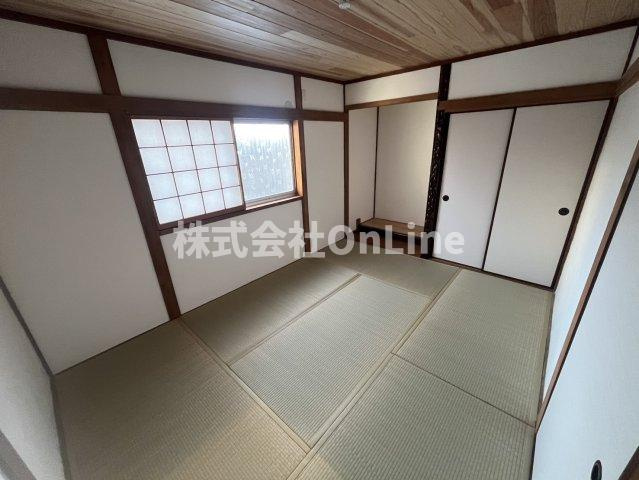 八尾市南本町９丁目の一戸建ての内装