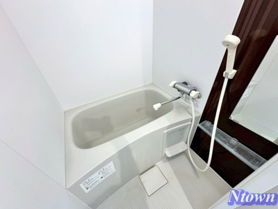 【浴室】 | アーバンプライム中村 | 落ち着いた空間のお風呂です