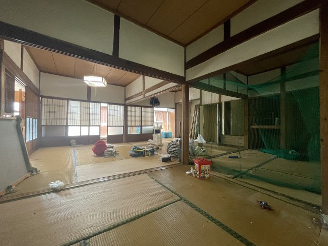 横手町一戸建の和室