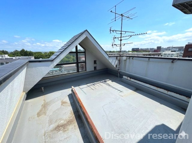 立川市富士見町店舗付き住宅（一棟ビル）のバルコニー