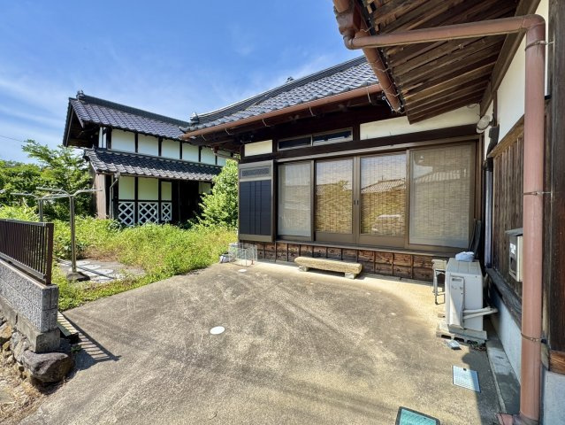 【日本家屋】桜川市真壁町酒寄中古戸建の駐車場