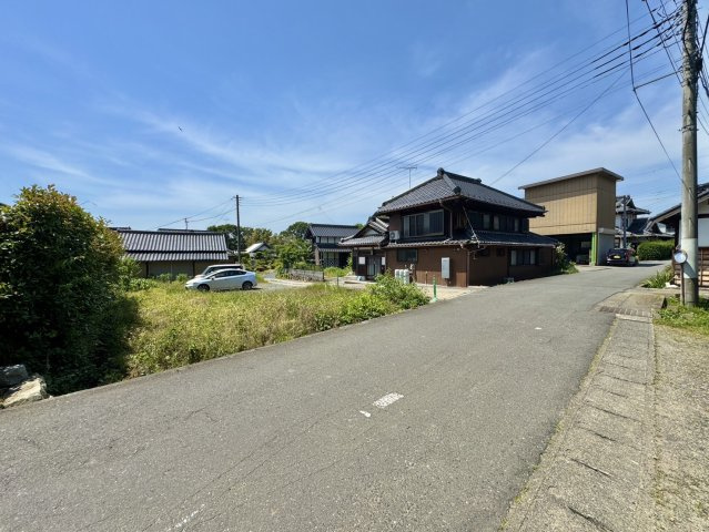 【日本家屋】桜川市真壁町酒寄中古戸建の前面道路含む現地写真