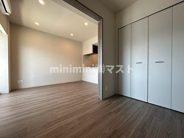 大阪市中央区谷町７丁目の賃貸マンションの洋室