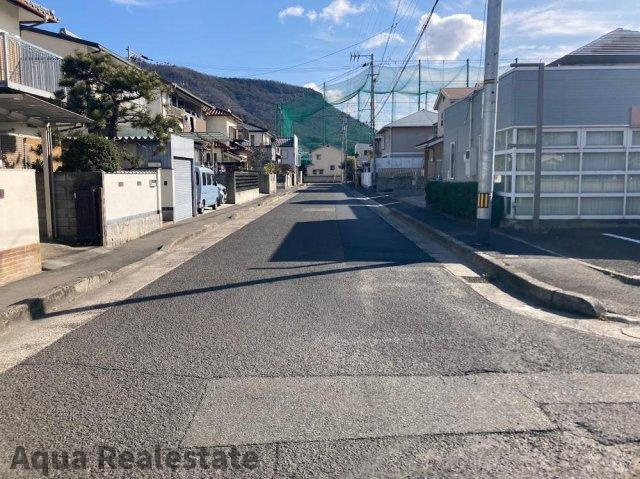 オール電化デザイナーズハウス高松市屋島西町建売⑤の前面道路含む現地写真