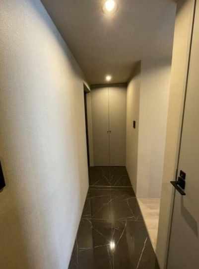 【玄関】LEGALAND駒沢大学ANNEX