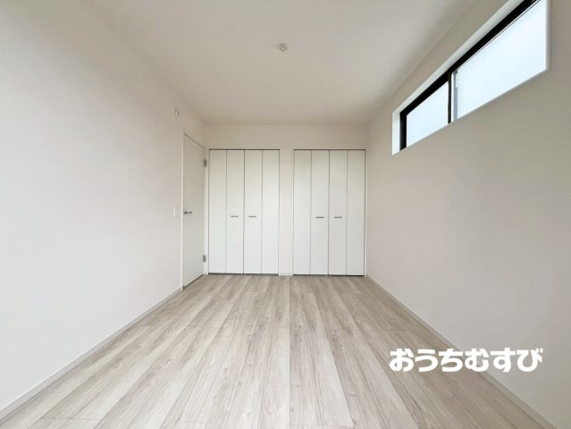 守山区小幡北2期(全2棟)の洋室