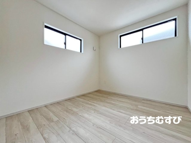 守山区小幡北2期(全2棟)の洋室