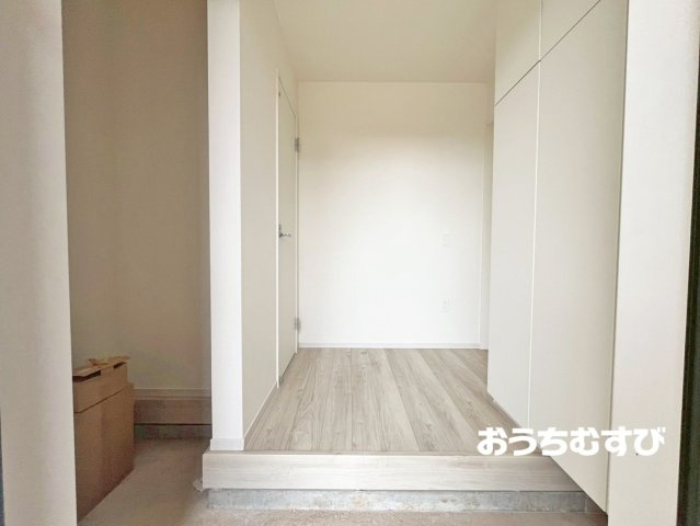 守山区小幡北2期(全2棟)の玄関