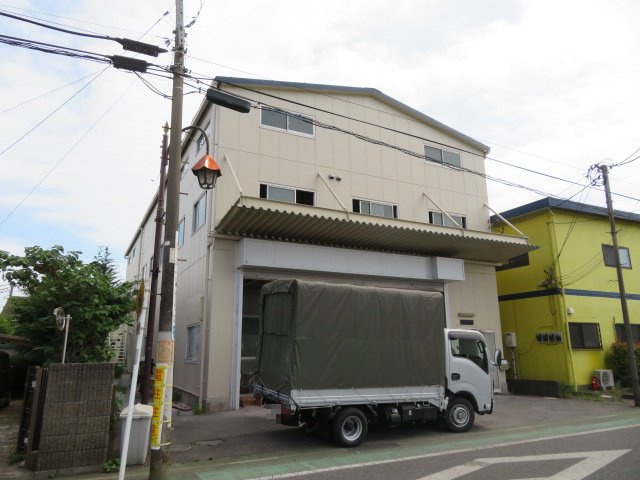 東村山市廻田町４丁目の倉庫