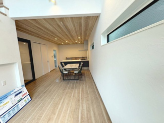 【居間・リビング】 | 池尻町　新築一戸建
