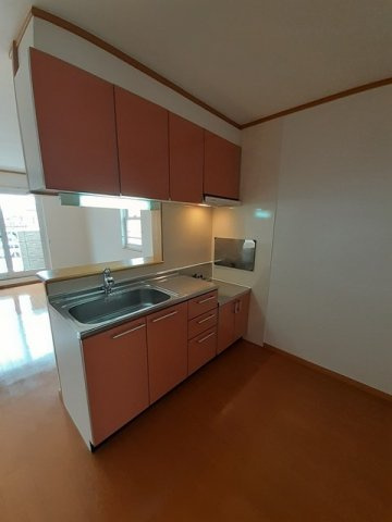 ロブスト　バローネＢのキッチン