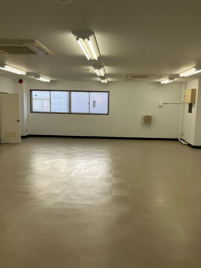 武蔵野市吉祥寺本町１丁目の店舗事務所の内装