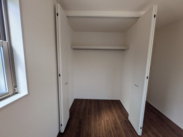 小美玉市納場　第5　新築戸建て　の収納
